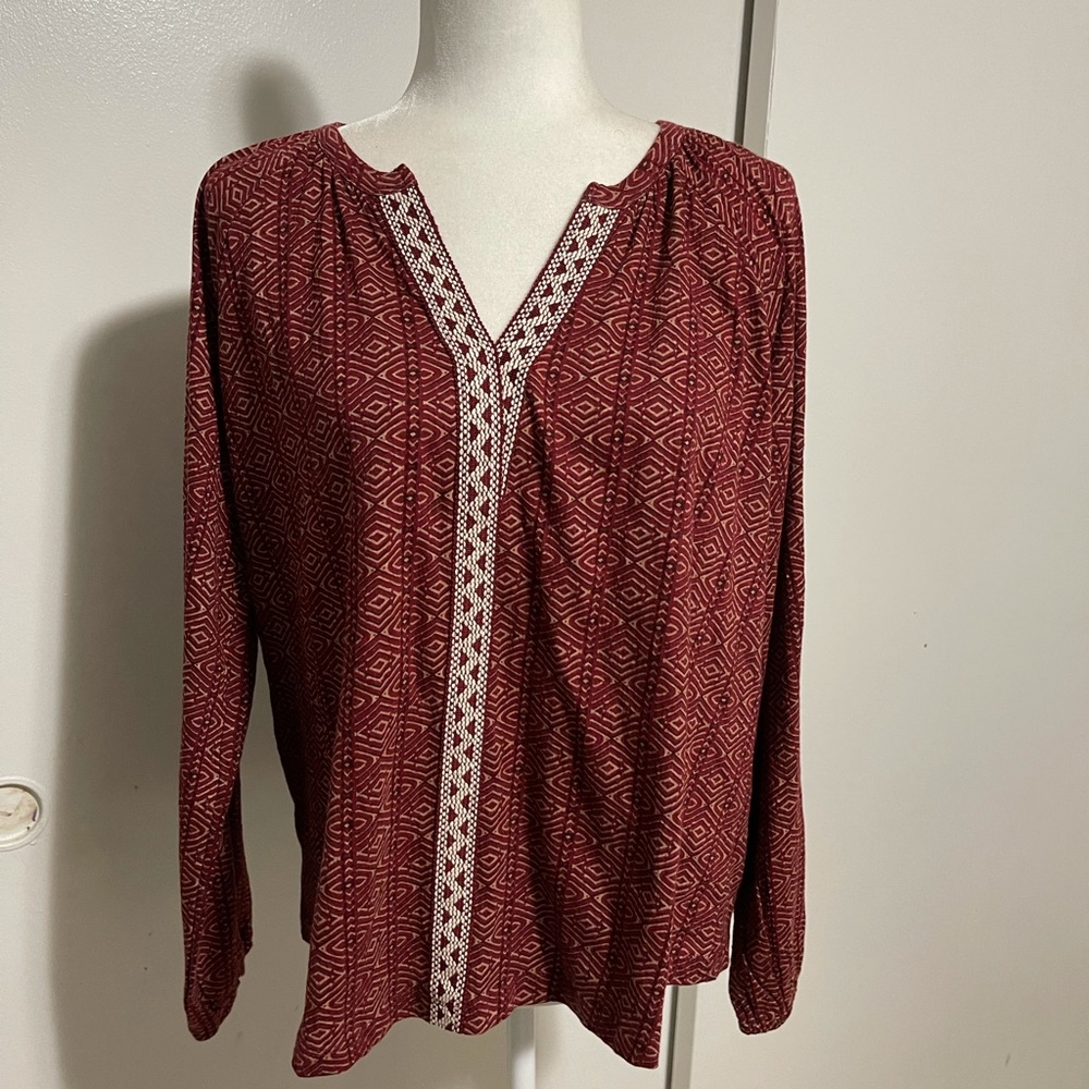New with tag v-neck blouse